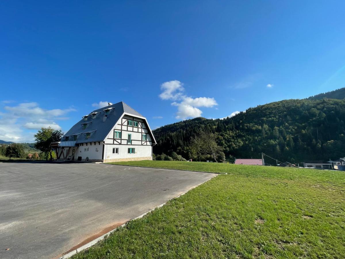 Legat Kuca Za Odmor Hotel Pale Exterior foto